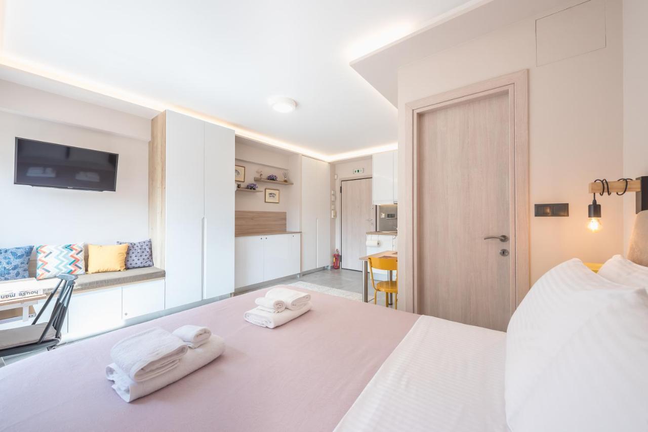 ✰Bright, Renovated, Spacious And Cosy Studio✰ Афіни Екстер'єр фото